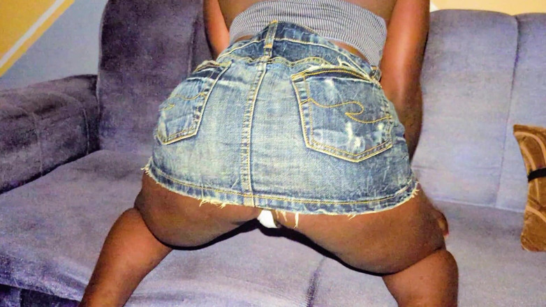 Jack Rick: Cummgm - un nuevo vecino me visita en mi apartamento - parte 1