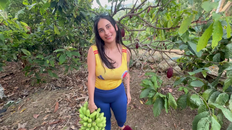Jenifer Play: Sex with a Small, Exotic, Busty Small-town Girl Riding on...