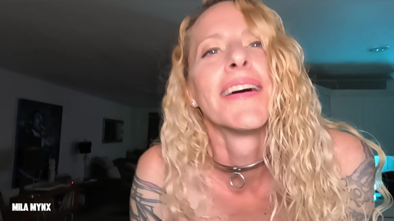 Mila Mynx: Pissen mit papi an
