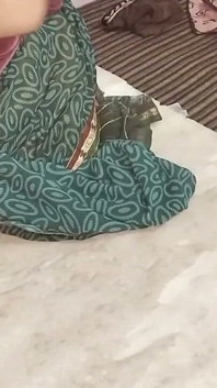 Nyligen Älskar Äktenskapspar Romantik Och Knullad I Hindi Sex Video