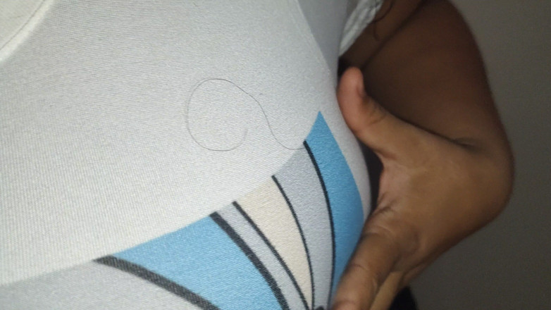 Cum-lobian dickdrainers: Latte crudo Bunnie sub di ingrocchia