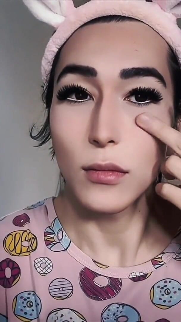 Femboy to Sexy Sissy Transformation with Makeup and Wig (Viper Fierce)