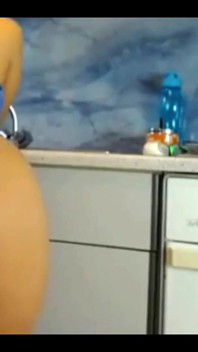 Seductive G-string Tease: Watch Sexydea Flaunt Her Alluring Curves