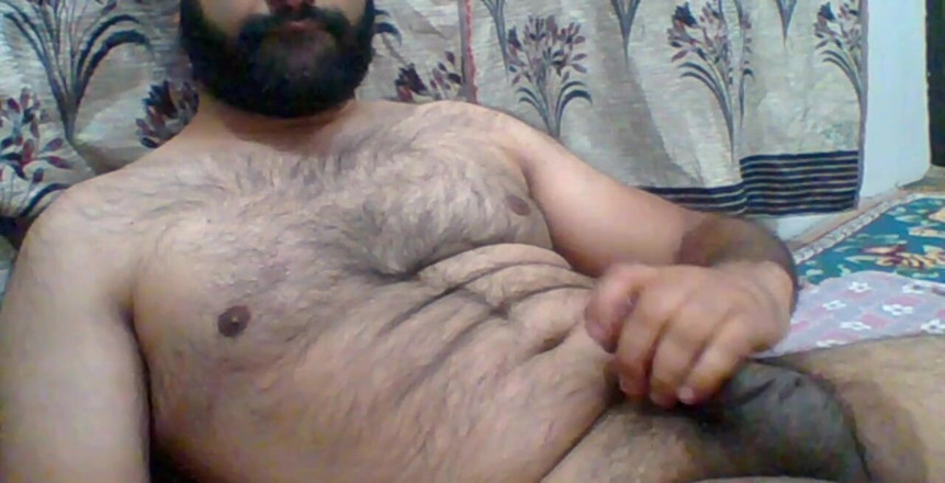 BibearXXX: BibearXXX szarpanie penisa