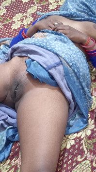 Indian Desi House Wife Cum Inside Sexy Pussy Hard Fucking and Come Inside