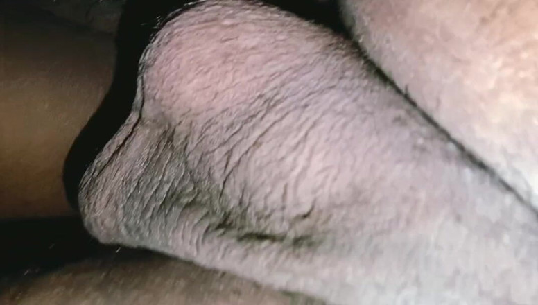 Xhtad studio: Coño peludo primer plano, follada y chorreo de leche