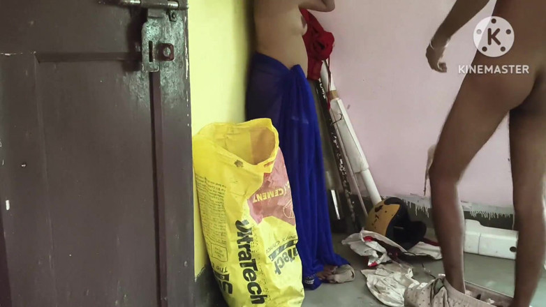 Jink: Une voisine femme au foyer se fait baiser par son...