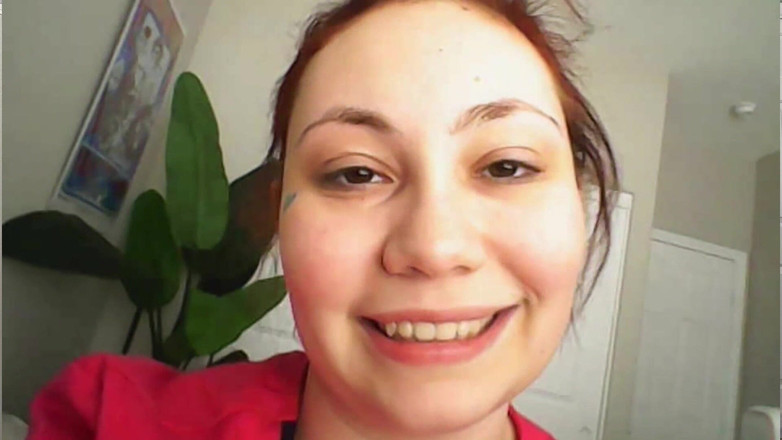 Lenna Lux: Y tá cho bạn khám trực tràng