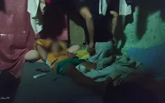 배다른 아들을 따먹는 Pinay 새엄마가 대박 정액을 싣는 데 도움을 줬어