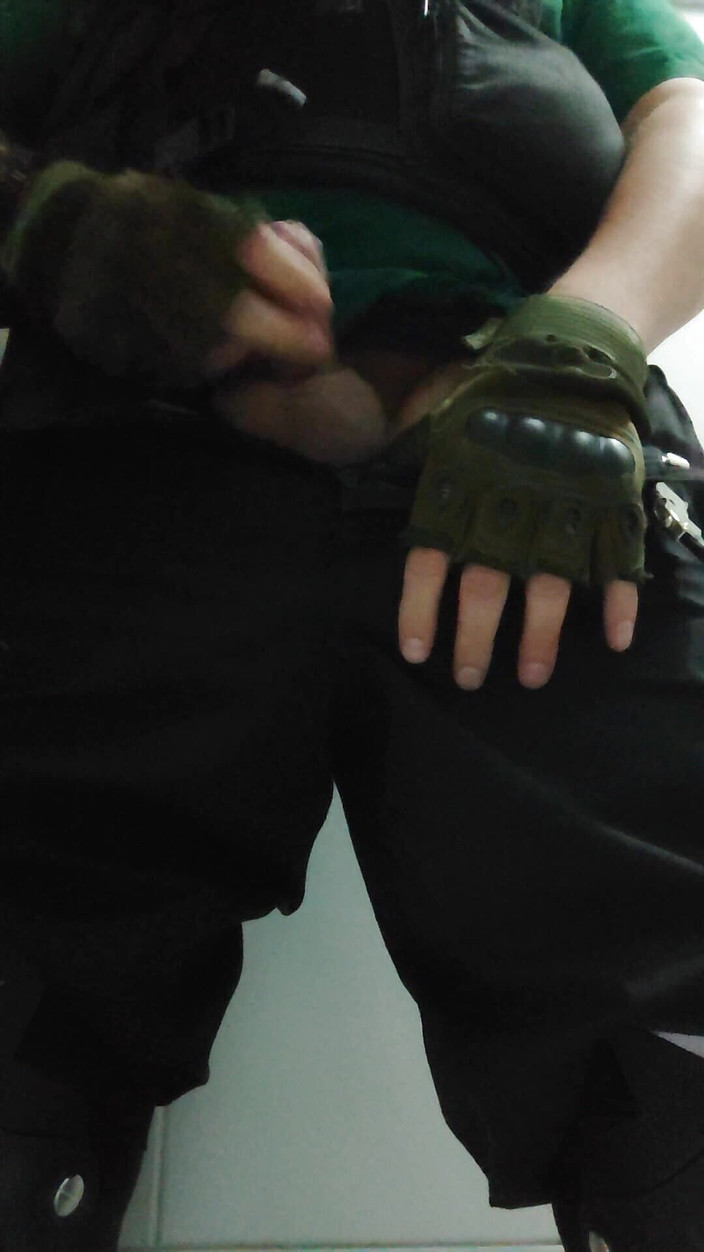 Guivideos: Soldat cu dragoste