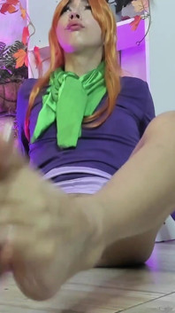 Cosplay Daphne Oily Footjob with Pantyhose Taser