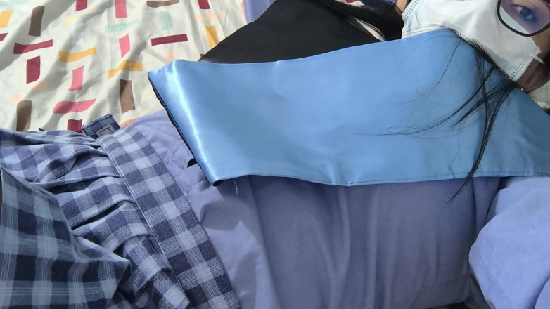 NEGRITA SEXY: Een recente econoom die is gediplomeerd, begint met het creëren...