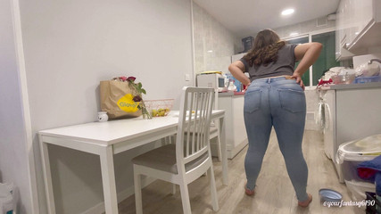 Your fantasy studio: Bolí břicho a prdí