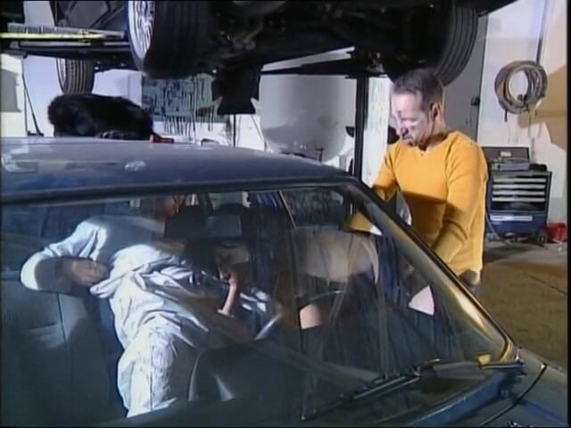 Xtime Network: DP milf enjoys her sex in car threesome