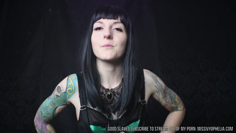 Miss Ivy Ophelia: Witchy mindfuck 1 - Przynieś mi więcej