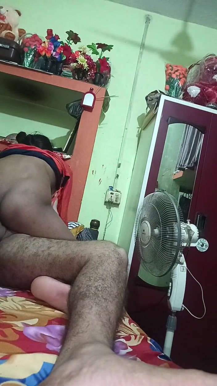 pooja99999: Pooja Bhabhi sex în poziția vacii