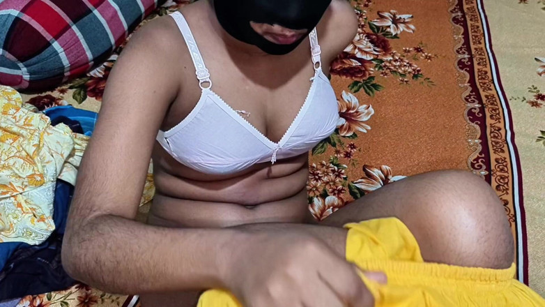 Bithi69gril: Kåt byflicka knullar galen kontorschef i hotellrum part2