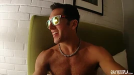 Quente Lontra: Seth Rose