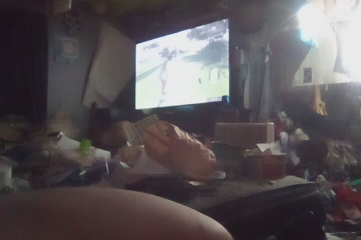 assboicumslut: Göt deliğimi sikiyorum