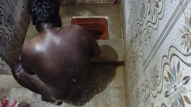 CarvingShovel: 샤워 목욕과 핸잡 정액