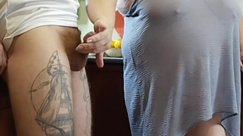Zona901: enjoying jerking off my dick from a fat bitch