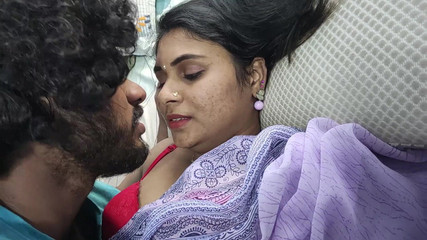 Vaigavarun45: Saree и Лифчик Лизание пупка романтика, горячая Пара Mallu Navel Romance, Пара Сари романтика и горячий пуп лизание и поцелуй на пупка
