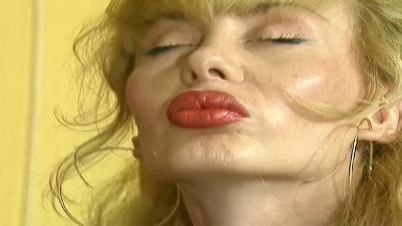 Vintage Climax: La orgía más caliente con milfs
