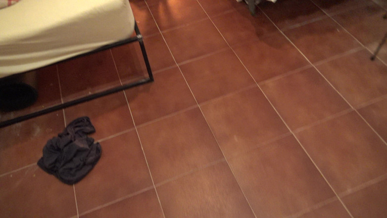 Stepmom Susan: Mój pasierb chce zobaczyć, jak sikam z mojej owłosionej cipki