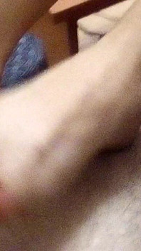 Stepsister Allowed Me to Please Myself with Her Feet