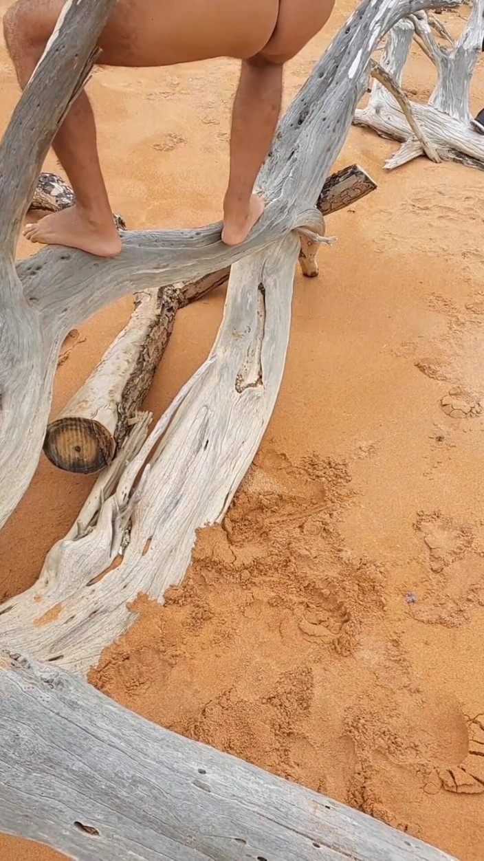 Ladysilvas: Ladysilva Proč nešukej, pojď šukat můj sexy zadek tady na pláži