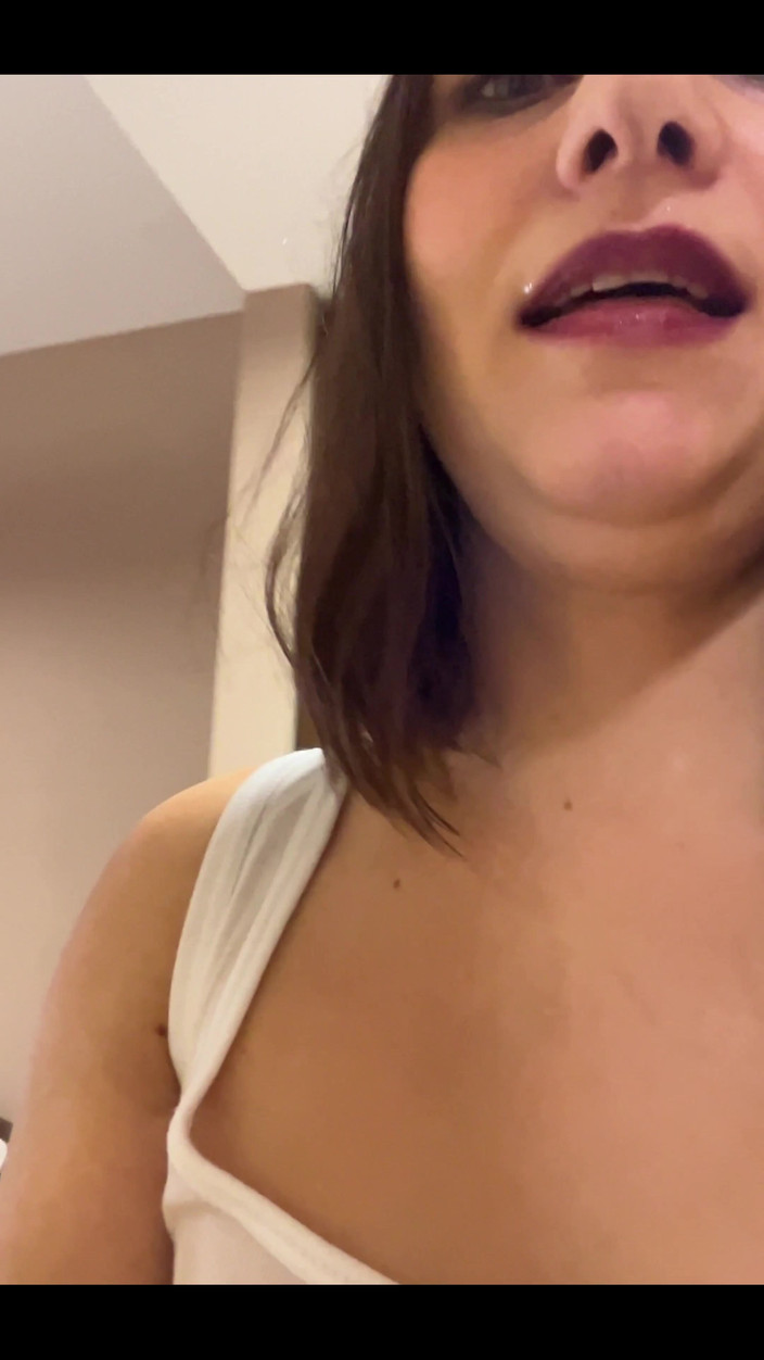 Crypto Mommy: Sunday Booty &amp; Blowjob