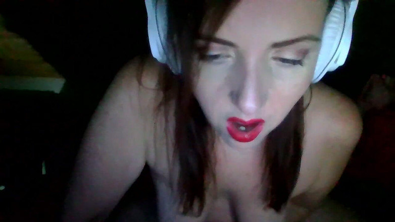 Ava Edger: स्वादिष्ट चरमसुख मेरे स्वादिष्ट पोर्न और चूत का अंकुर चूसने का कारण बना