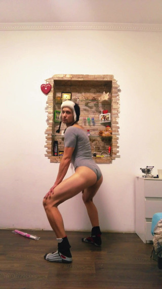 Merry Bell: Trans kluk na veřejnosti