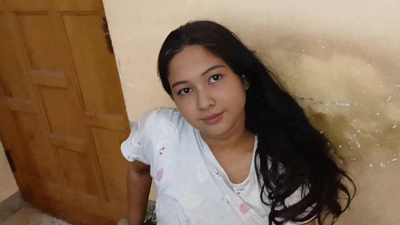 Apple Porn: पड़ोसी के साथ देसी मुंबई चोदने लायक मम्मी की चुदाई