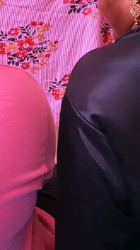 핫한 첫 레즈 섹스