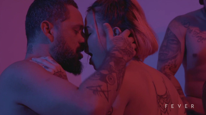 Fever Films: Swinger párty s 18letými dívkami v Brazílii