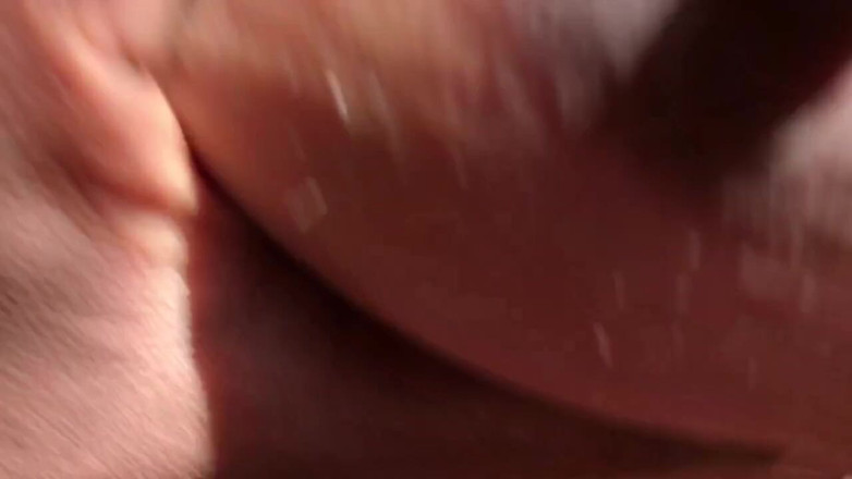 Slwalkella: Шрі-Ланкійська сука катається як повія