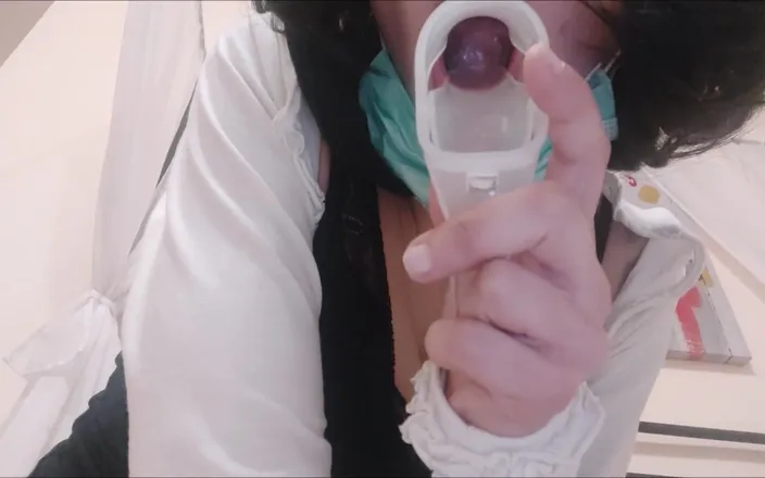 savannahamatoriale: The Speculum Is Really of Great Help for the Thorough...