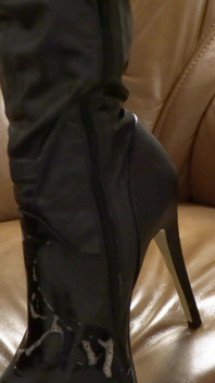 Perverted Mistress in Leather... Listen Carefully!!
