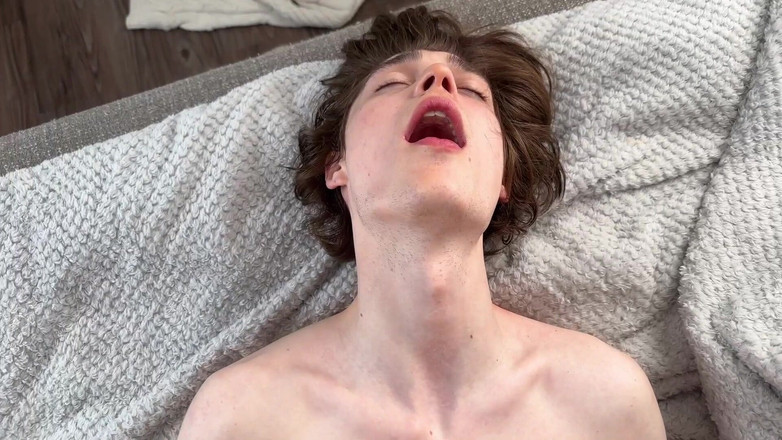 Eva Paradis: Sotva 18 je ošukaná