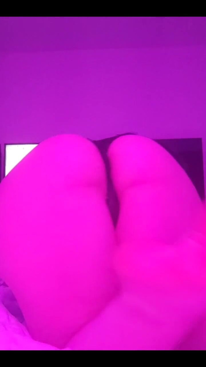 Peachgardens: Ti piacciono le ragazze che ballano?