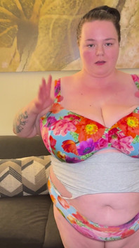 Grandes tetas aceitosas