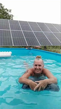 Casalinga calda in vacanza
