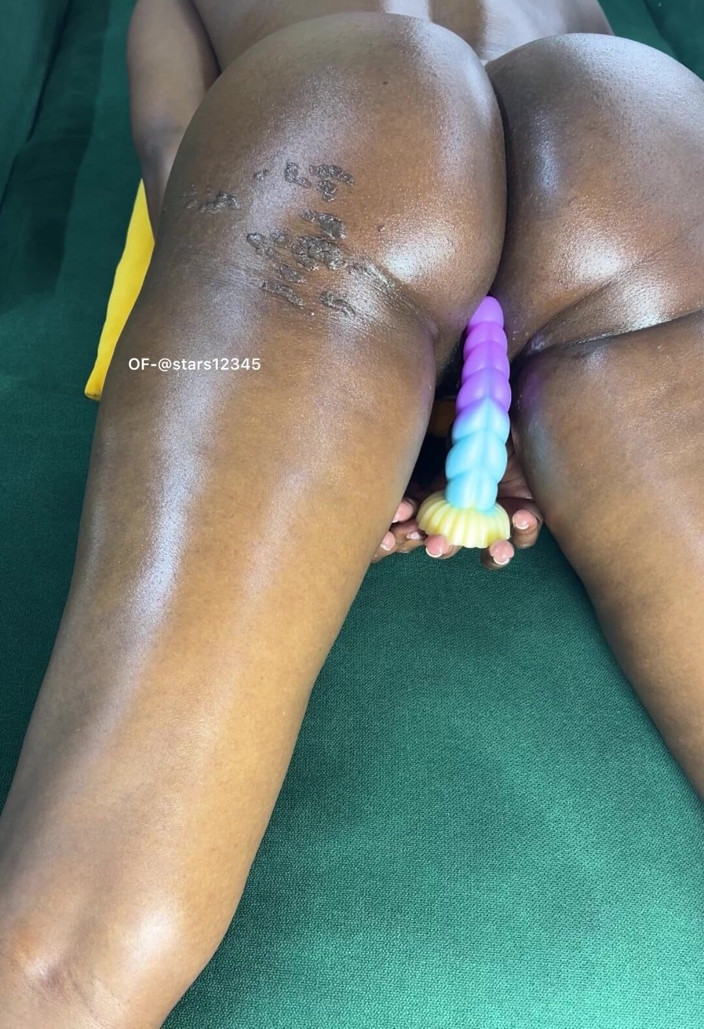 Its Nyota: Riding Small Dick