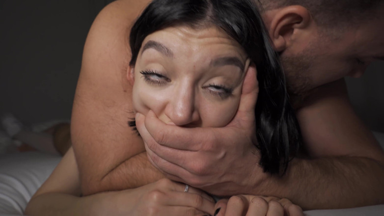 Pornforce: Źle zachowująca się lubi być używana