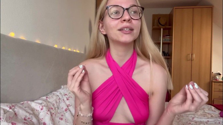 Goddess_Bella_Rae: Cum să te duci jos pe ea.