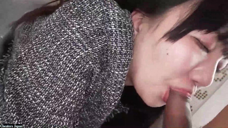 A case of fling: Asian Angel 27365