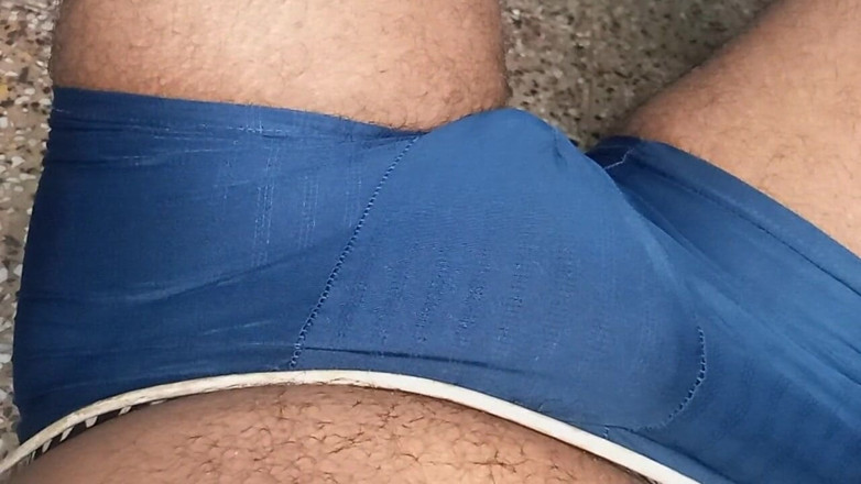 Sweet Indian cock: Дези бхабхи сосет и лижет киску пальцами