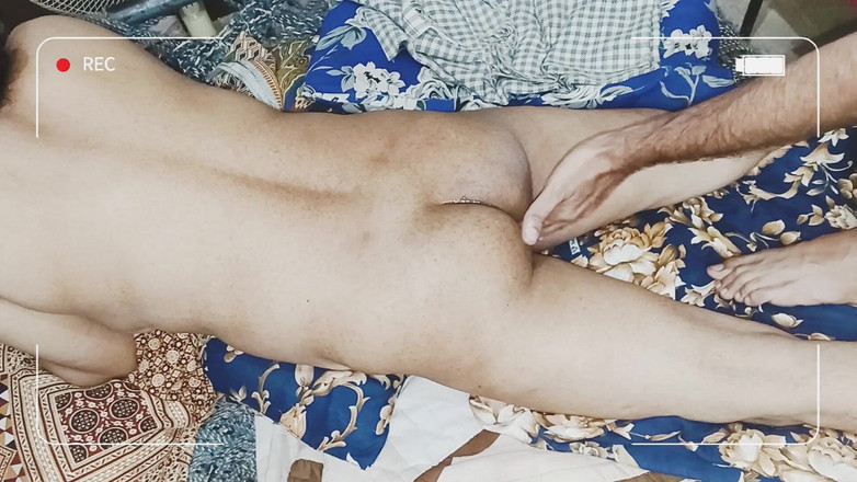 EMILYKIRAN: Primera vez anal paquistaní bhabi de cerca