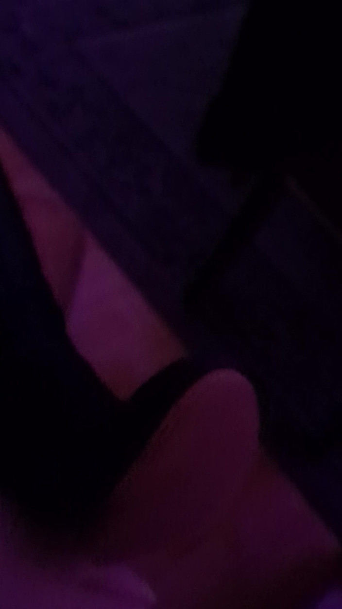 Mistress Meley: 라텍스글로브와 부츠를 신고 페티쉬 터치